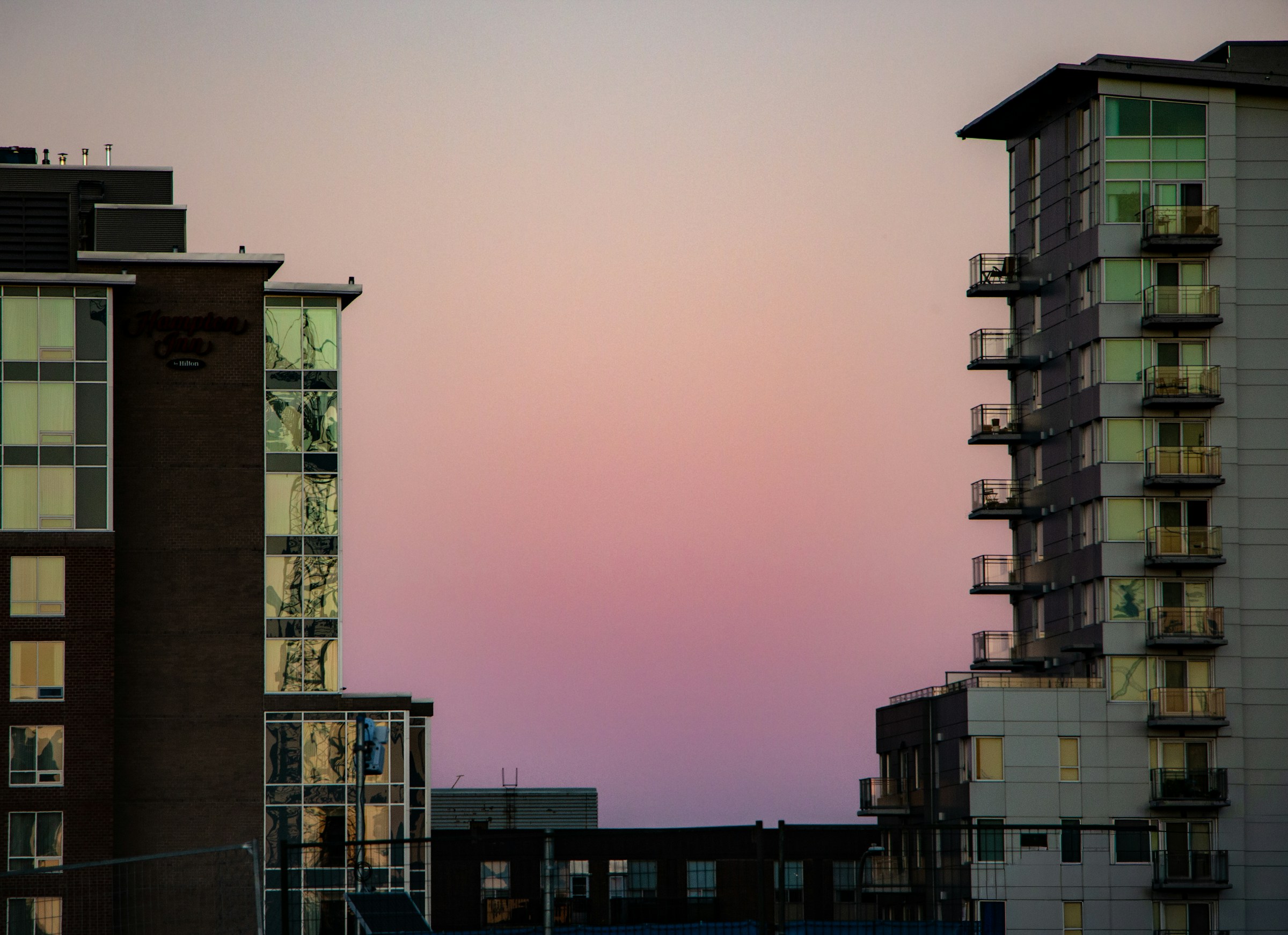 Glenwood Tower, Glenwood South